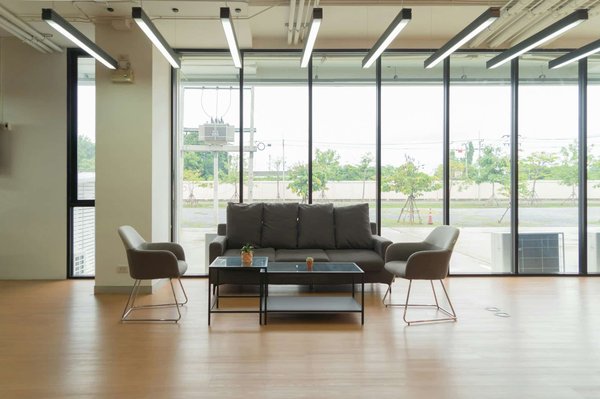 Mobilier collectivités : tendances et choix durables